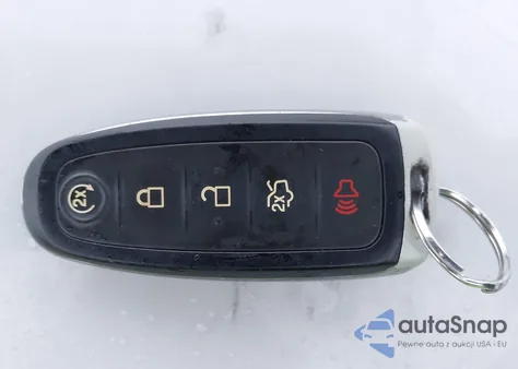 2019 Ford Taurus Limited z USA, uszkodzony, nr VIN 1FAHP2J89KG112469